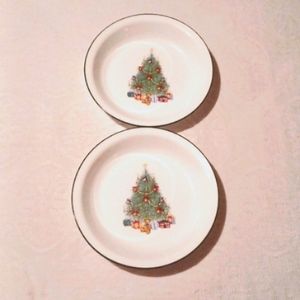 2 Corelle Christmas tree plates